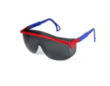 О37 UNIVERSAL TITAN (5-3,1 PL)